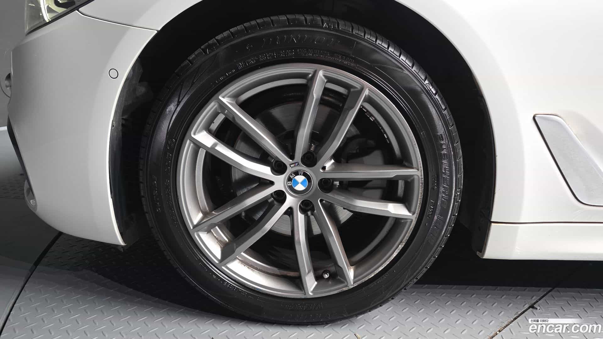 5-Series BMW 2017.10-OUTER-005