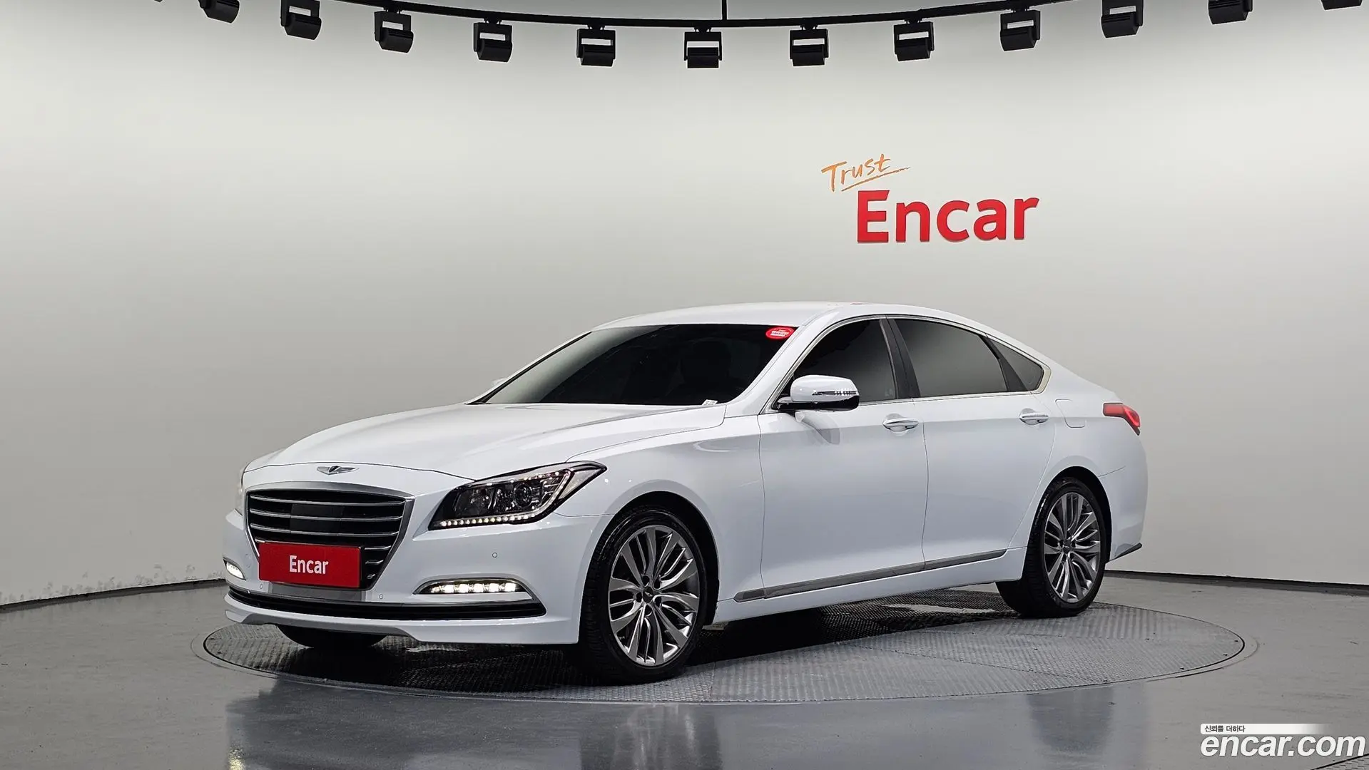 Main__Slider__Photo:Genesis Hyundai 2016.4-0