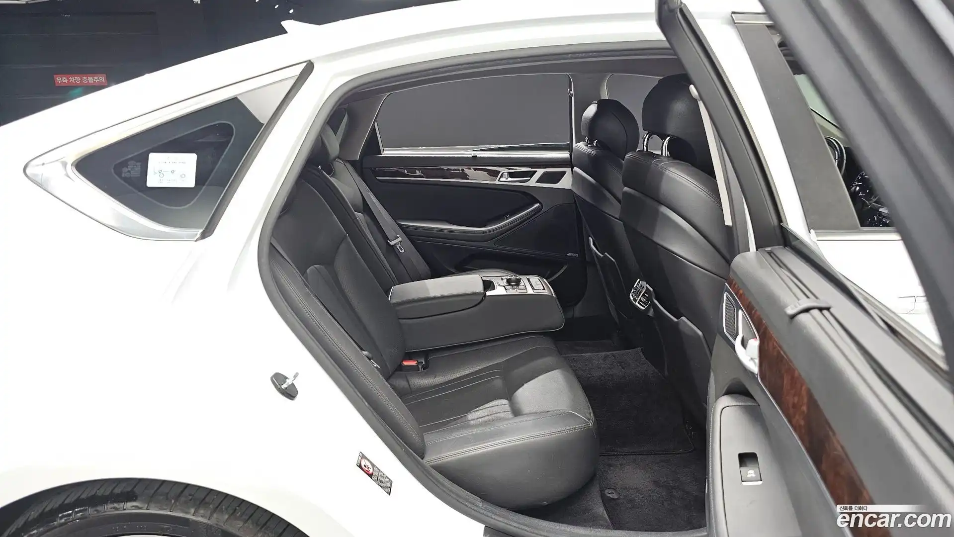 Genesis Hyundai 2016.4-OPTION-015