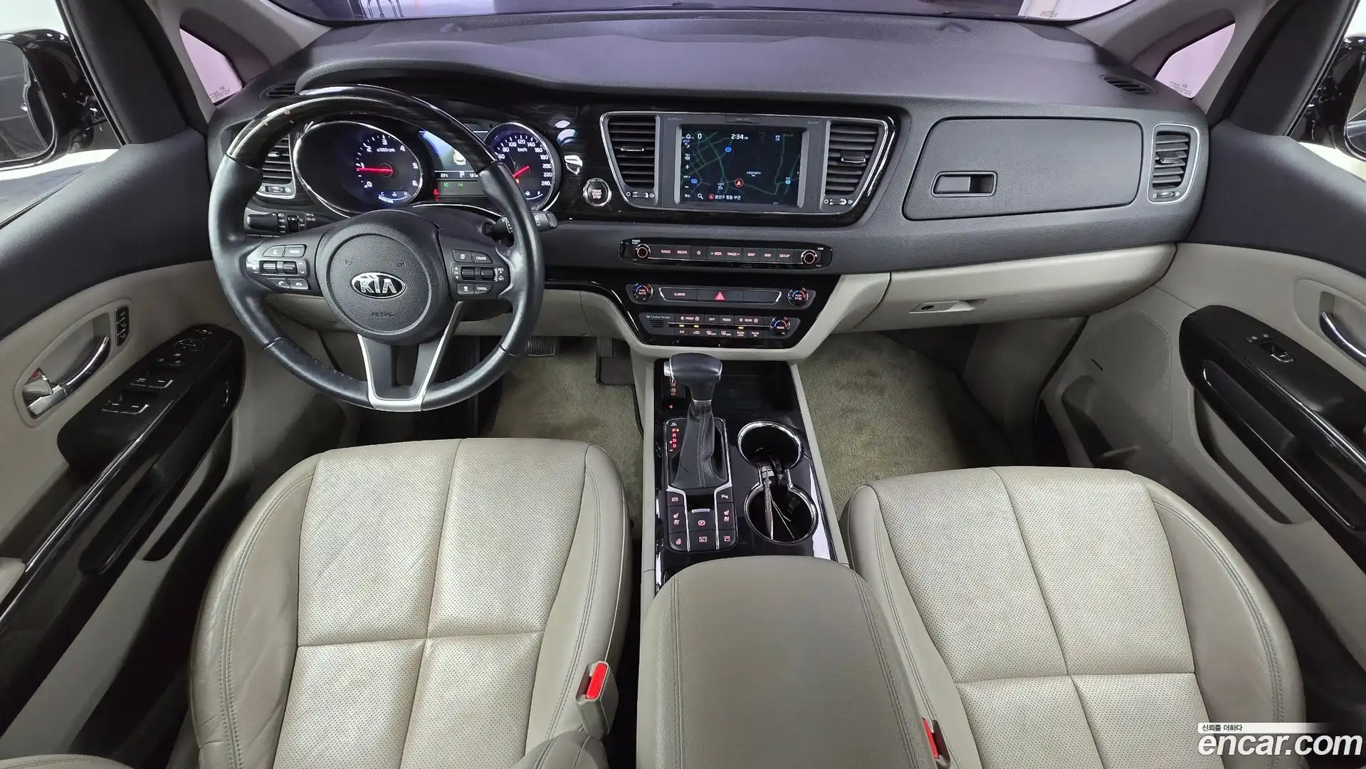 Canival Kia 2019.1-INNER-007