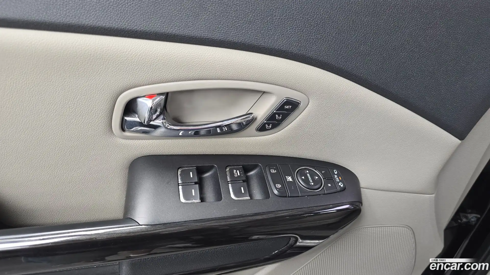 Canival Kia 2019.1-OPTION-047