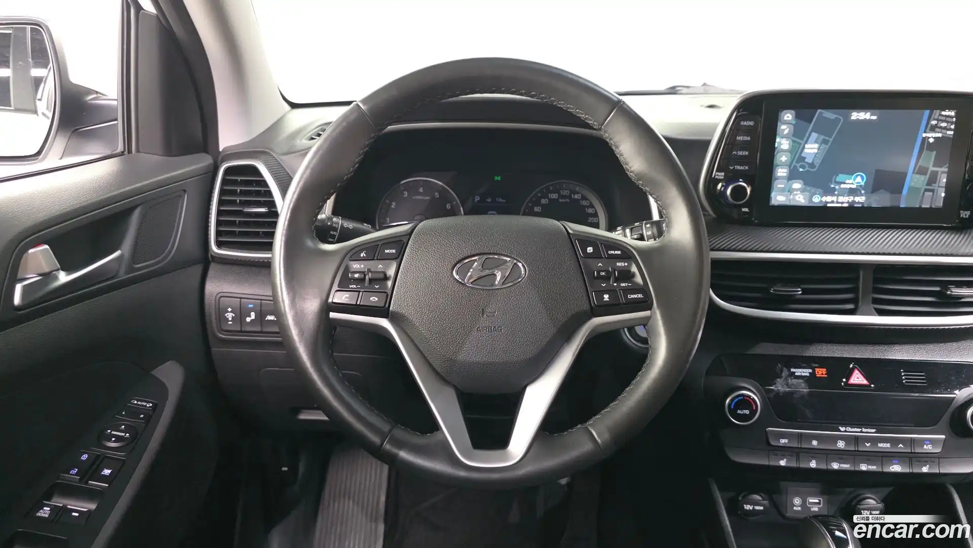 Tucson Hyundai 2019.7-OPTION-017