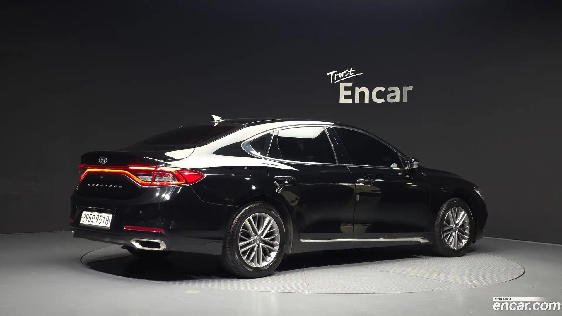 Grandeur Hyundai 2018.6-OUTER-002