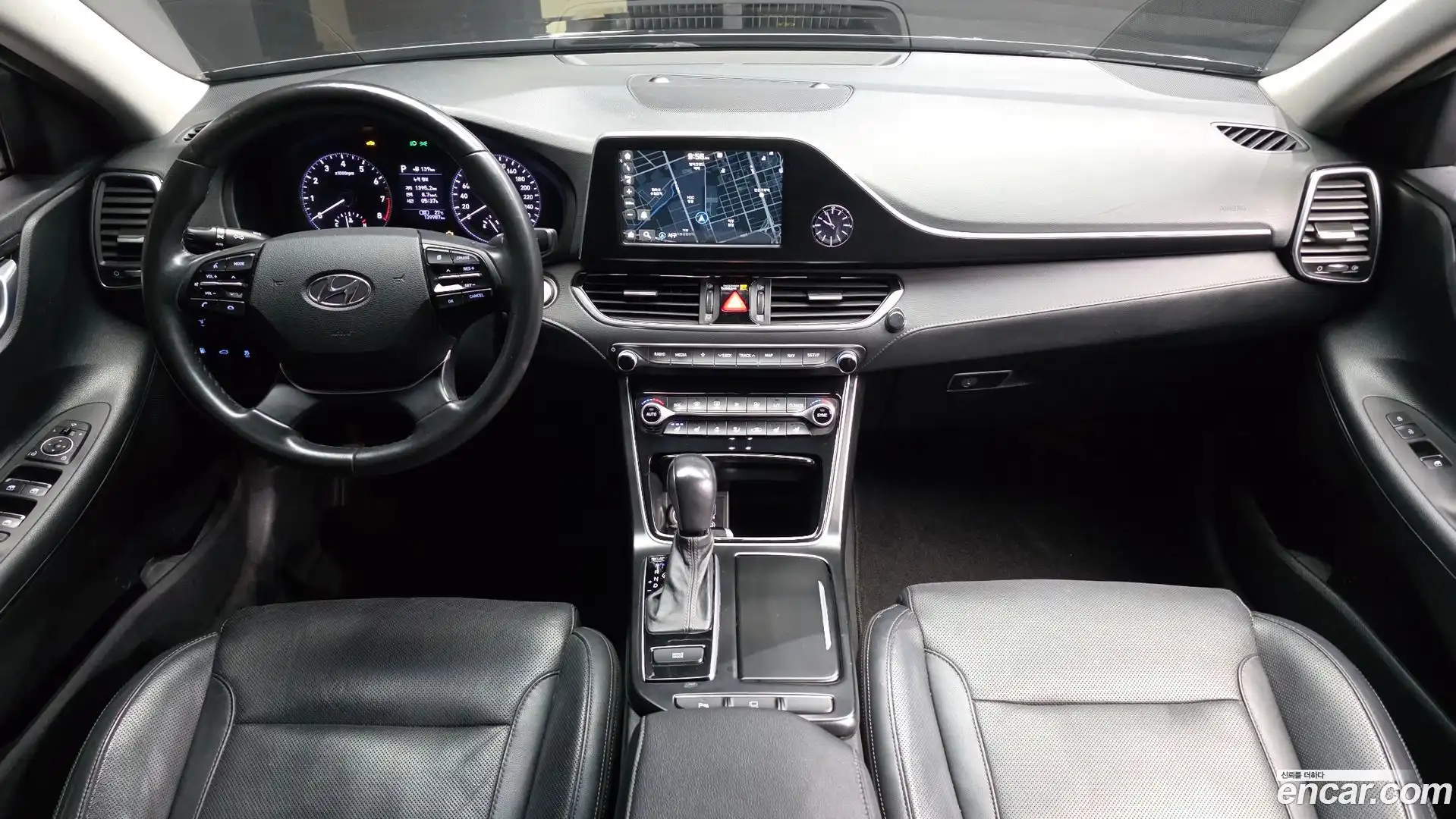 Grandeur Hyundai 2018.6-INNER-007