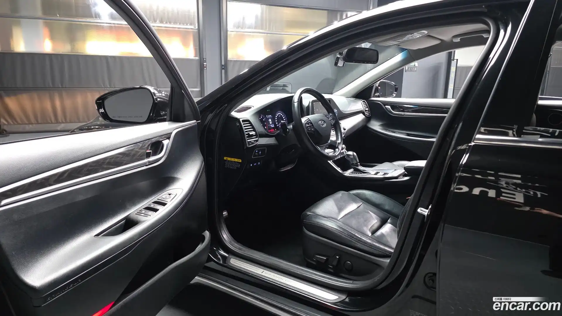 Grandeur Hyundai 2018.6-INNER-010