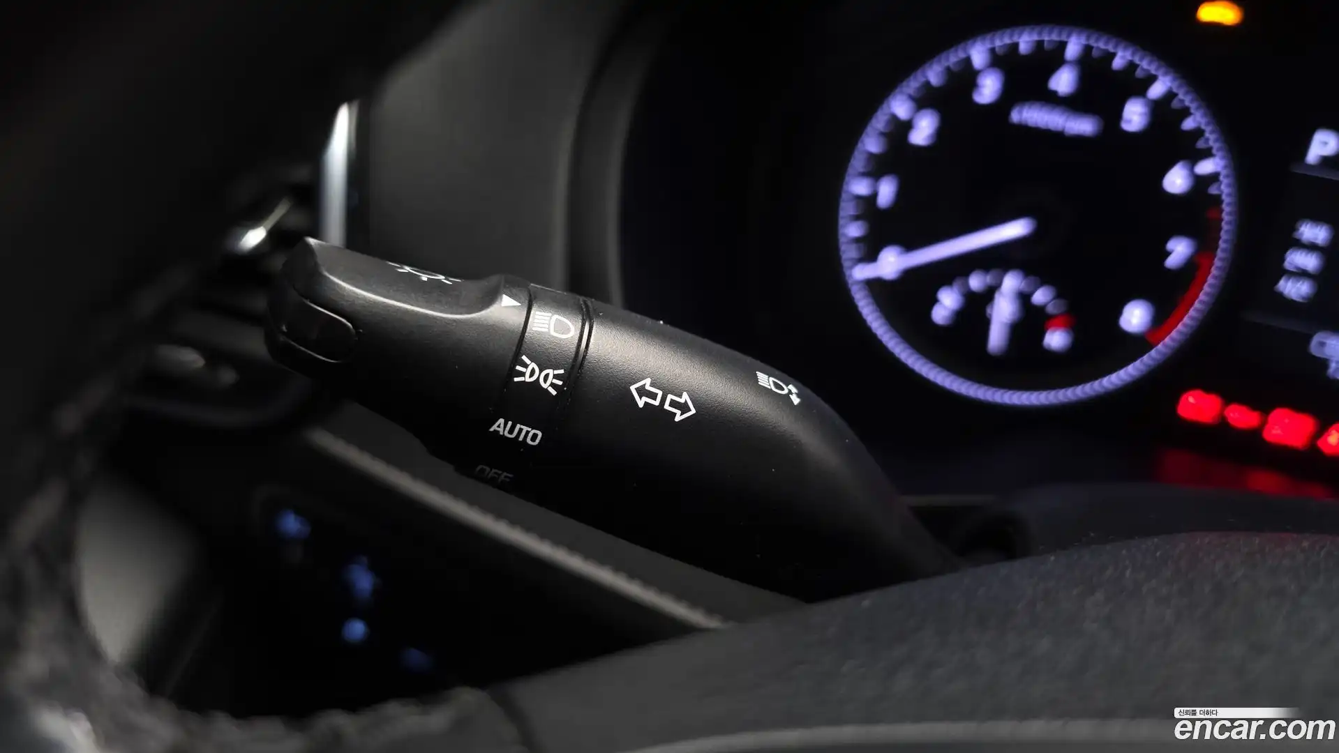 Grandeur Hyundai 2018.6-OPTION-041