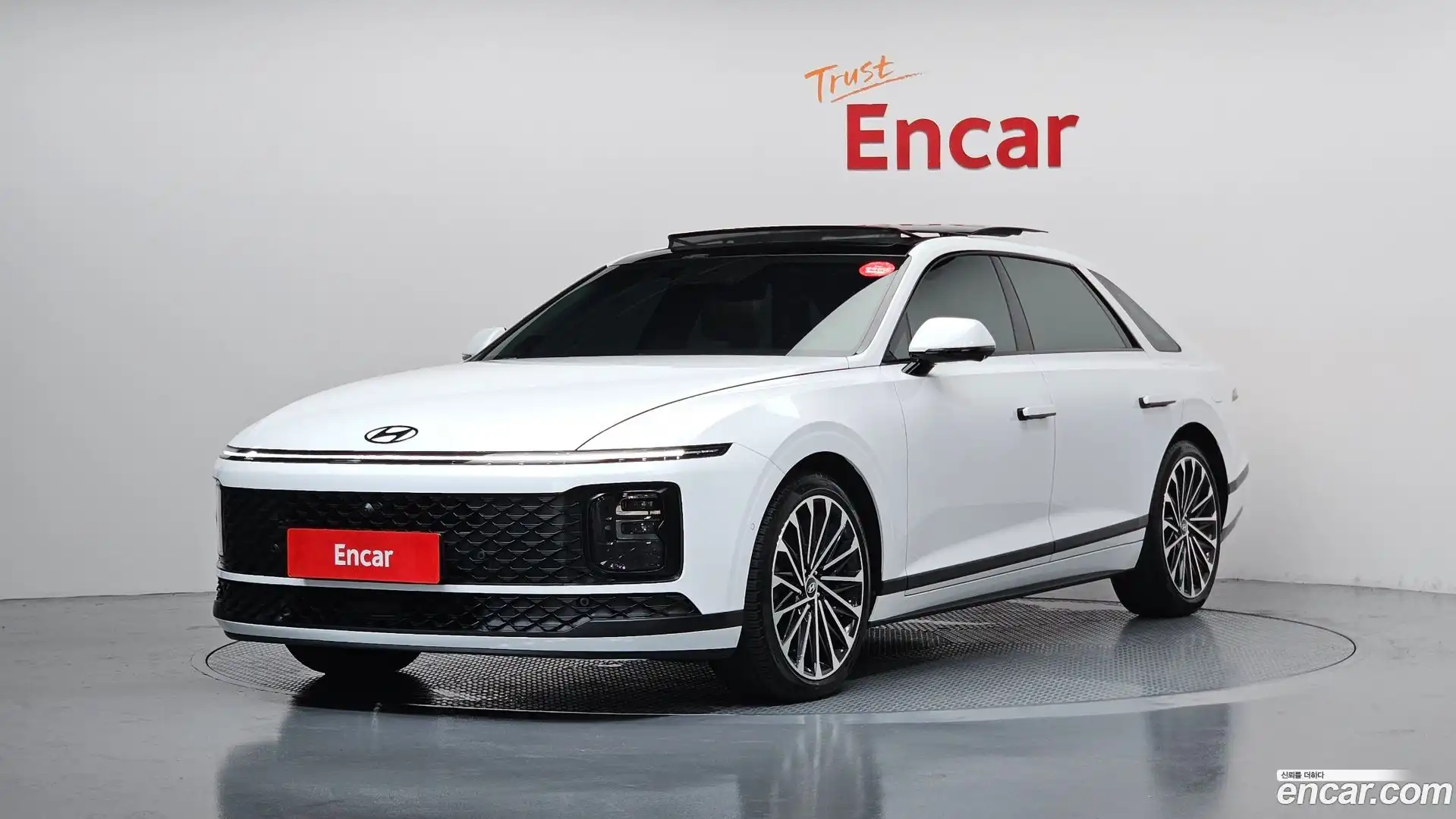 Grandeur Hyundai 2025.0-OUTER-001