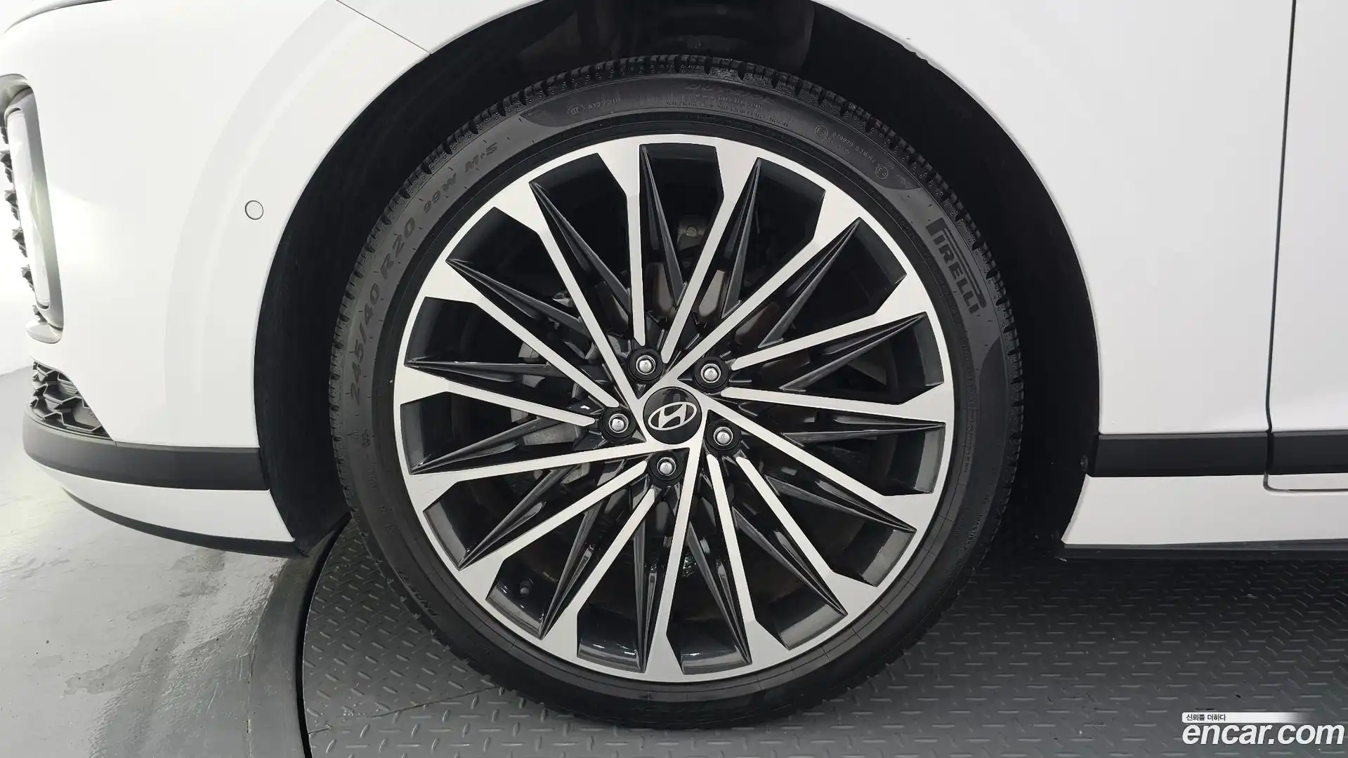 Grandeur Hyundai 2025.0-OUTER-005