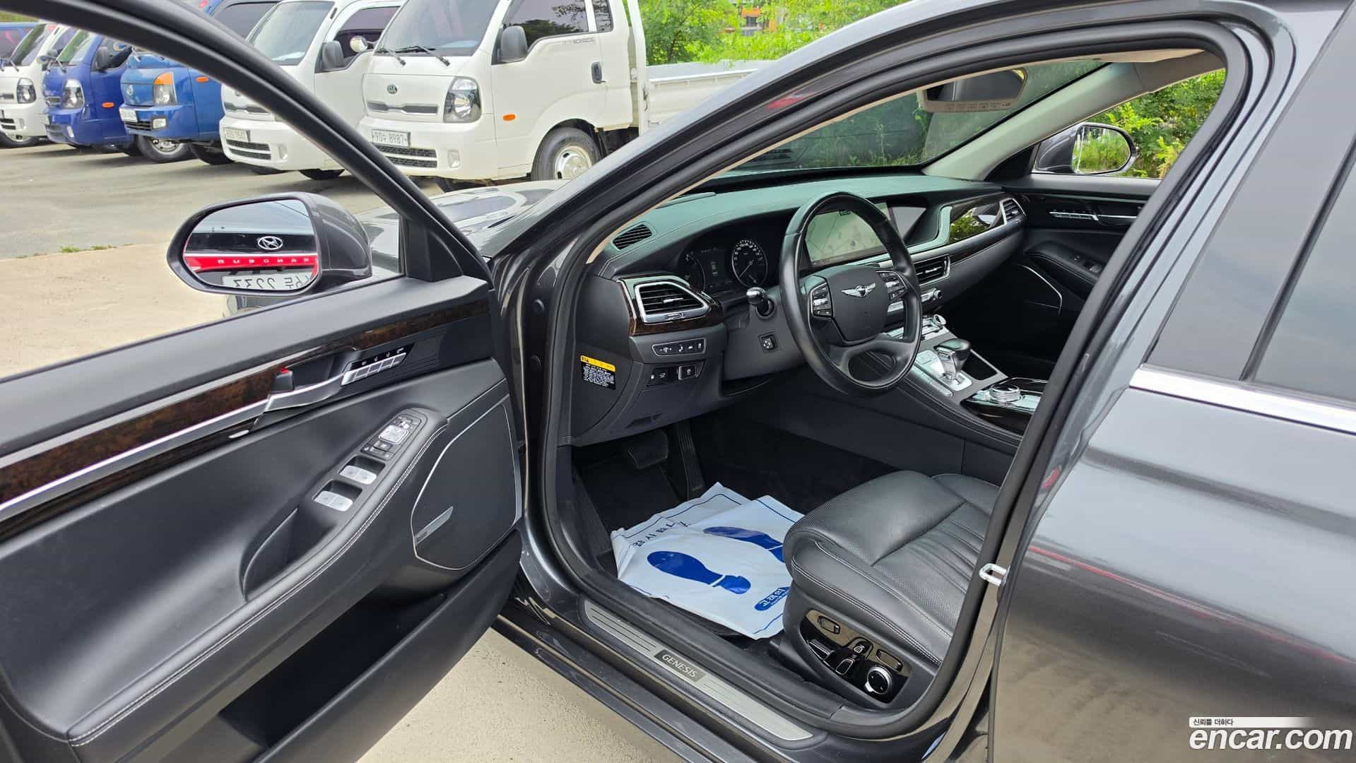 G90 Genesis 2020.4-INNER-010