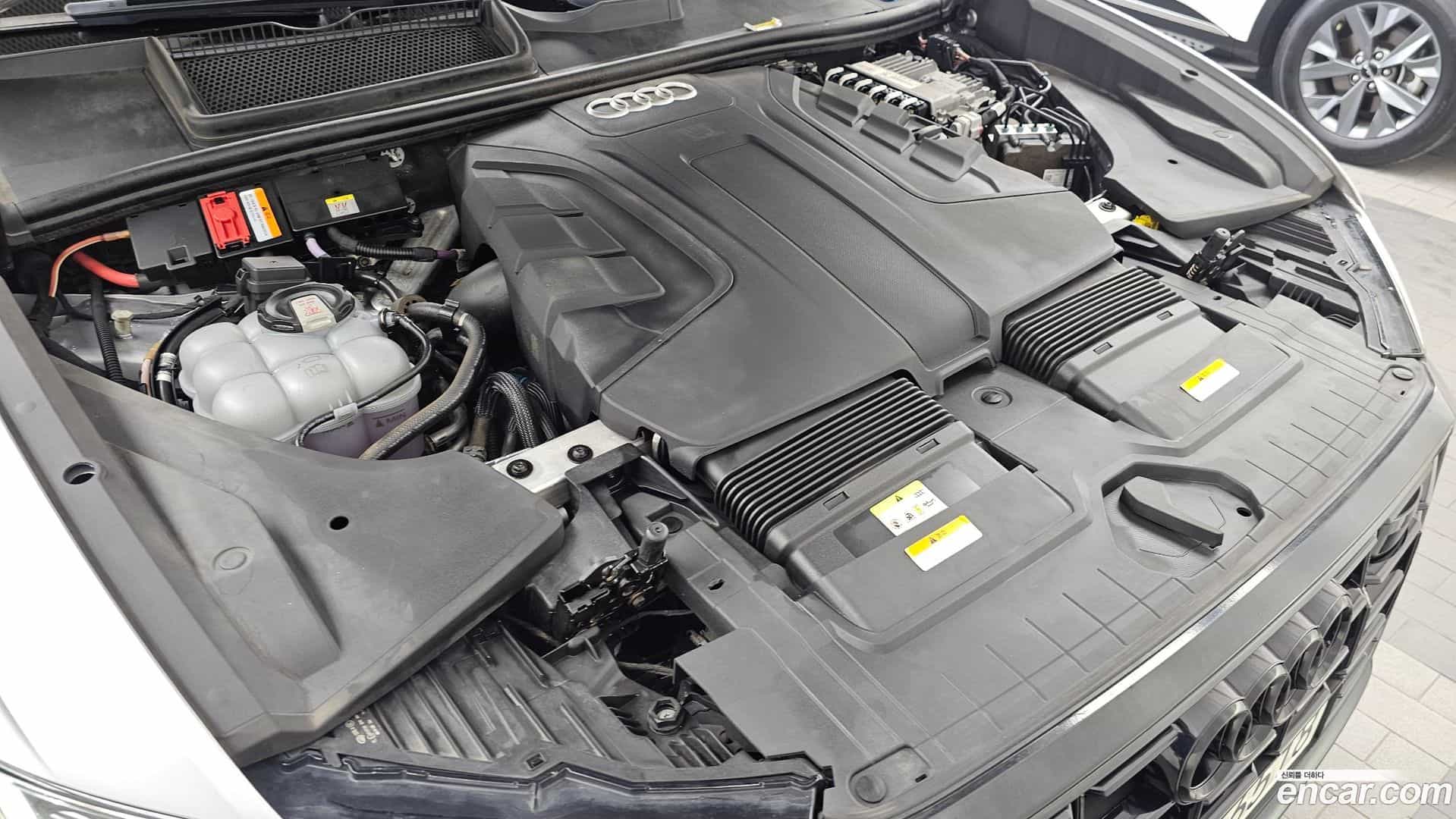 Q8 Audi 2021.9-OUTER-006