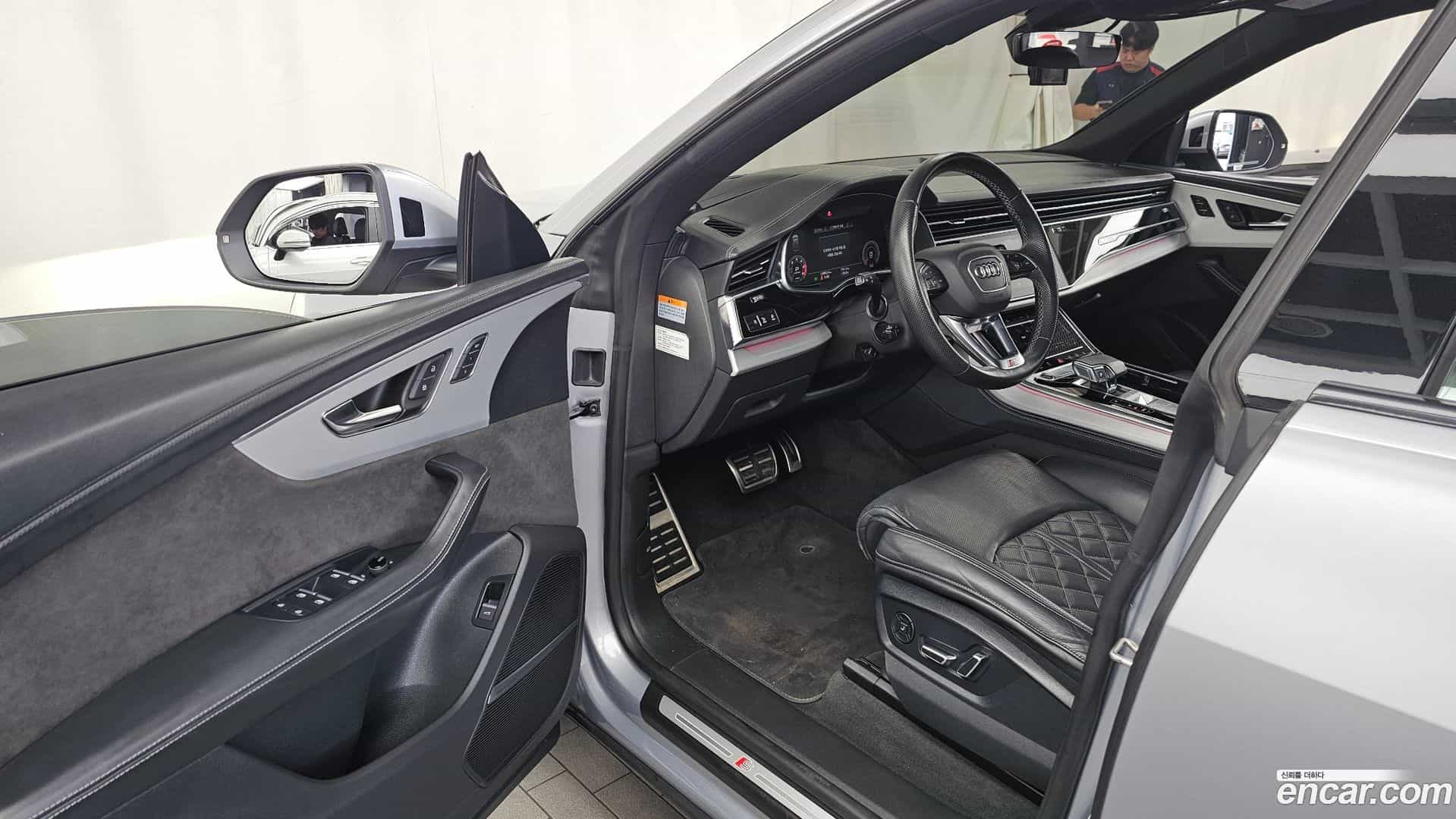 Q8 Audi 2021.9-INNER-010