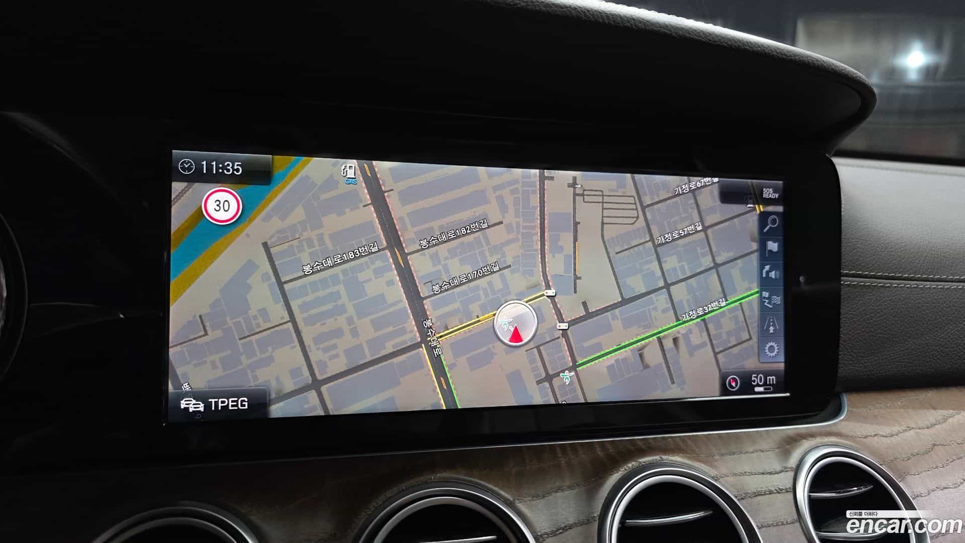 E-Class Mercedes-Benz 2019.6-OPTION-018