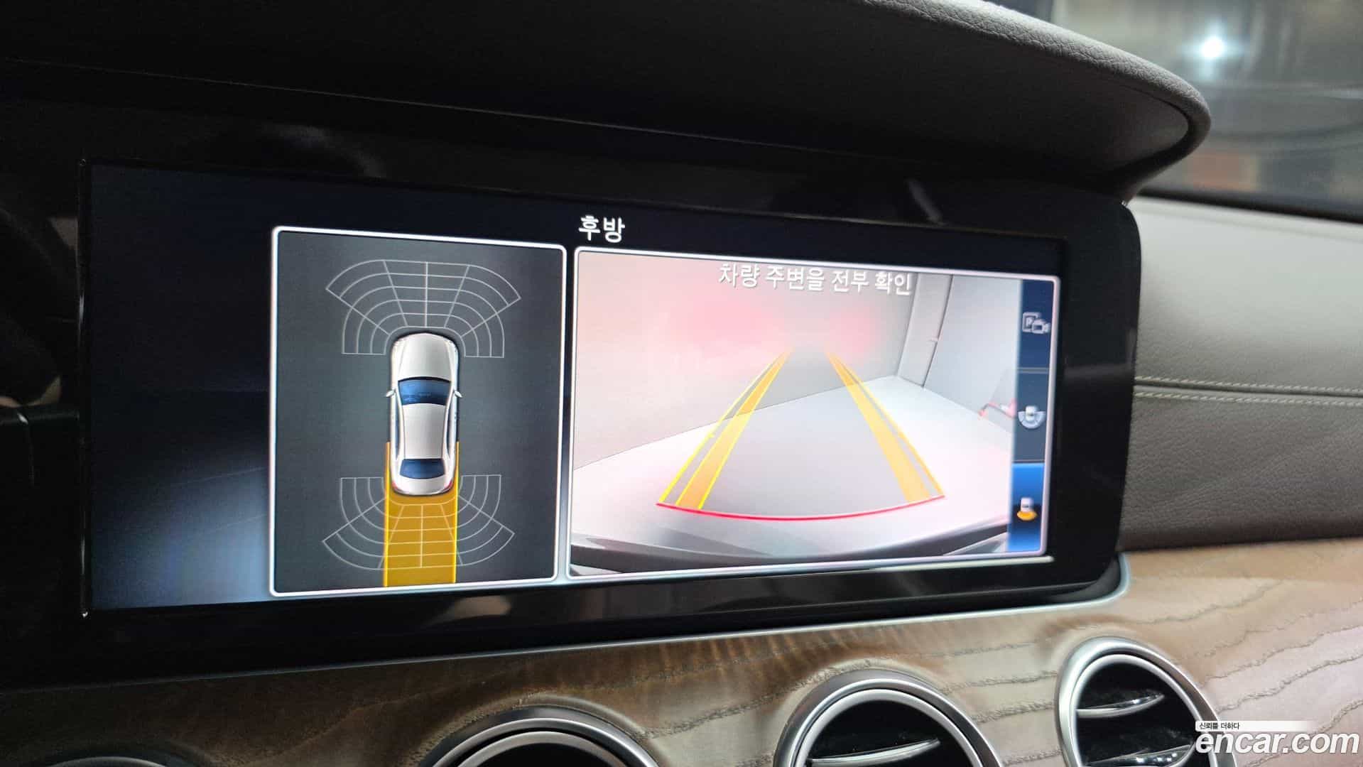 E-Class Mercedes-Benz 2019.6-OPTION-020
