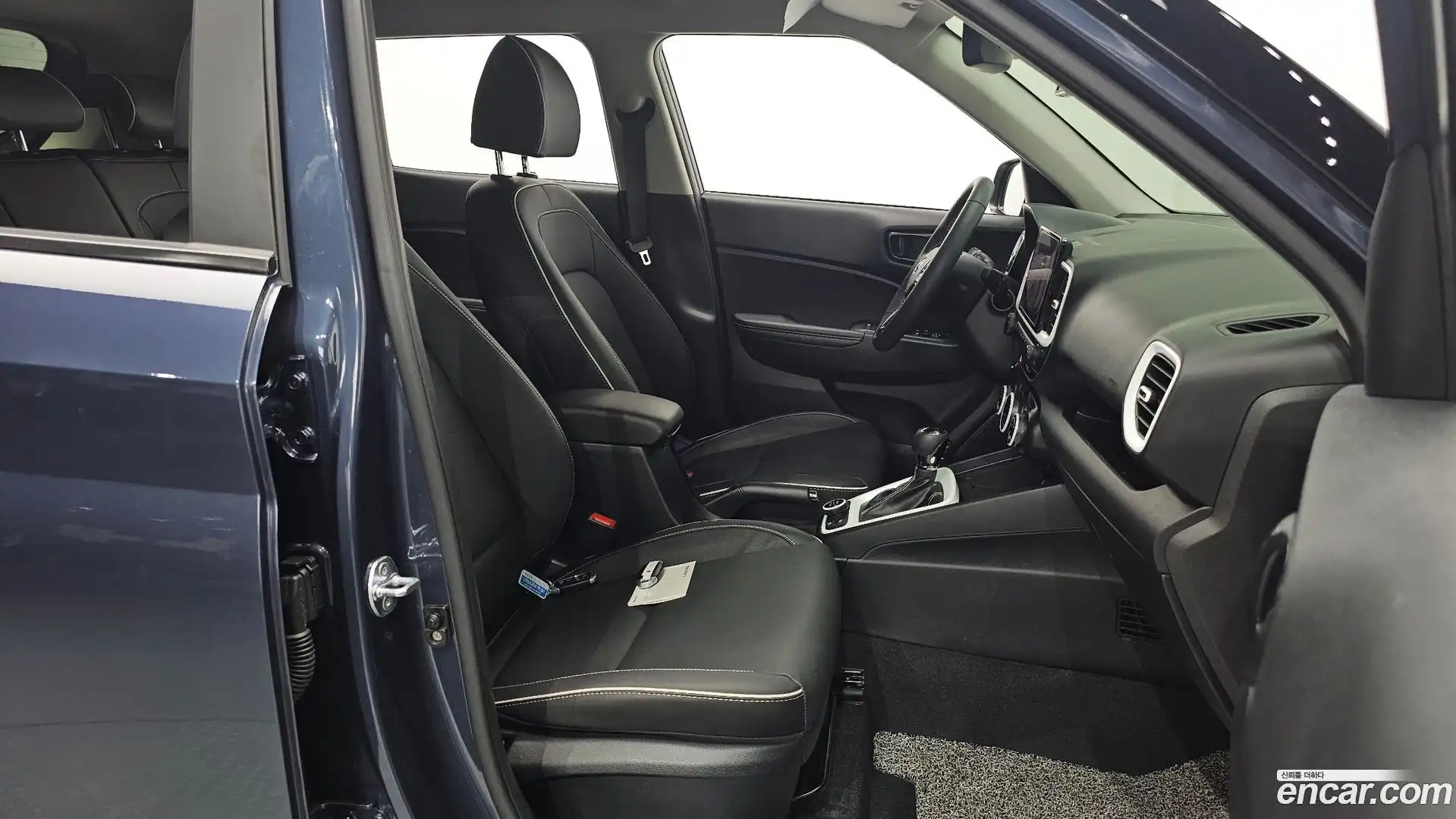 Venue Hyundai 2024.6-INNER-010