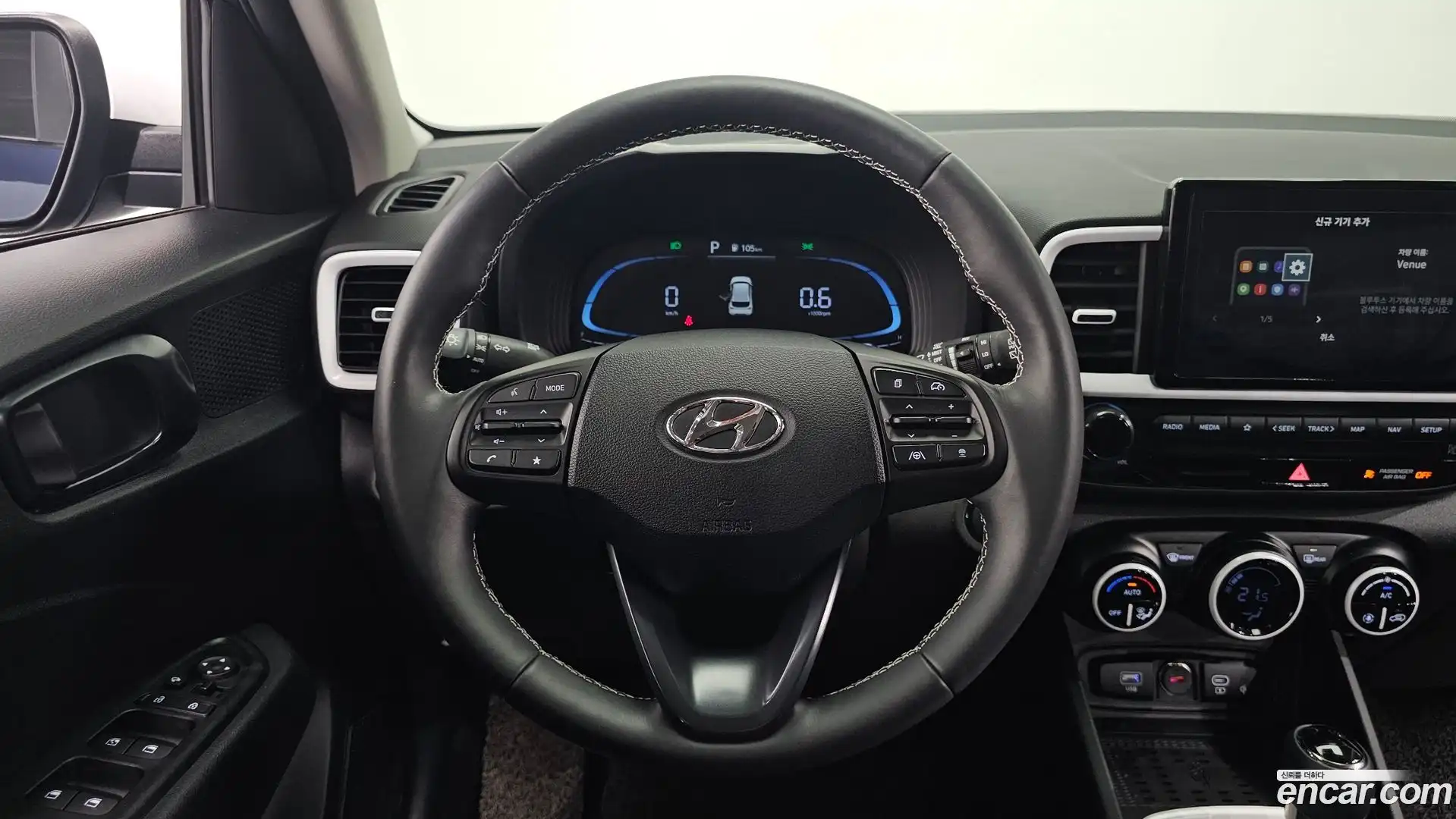 Venue Hyundai 2024.6-OPTION-017