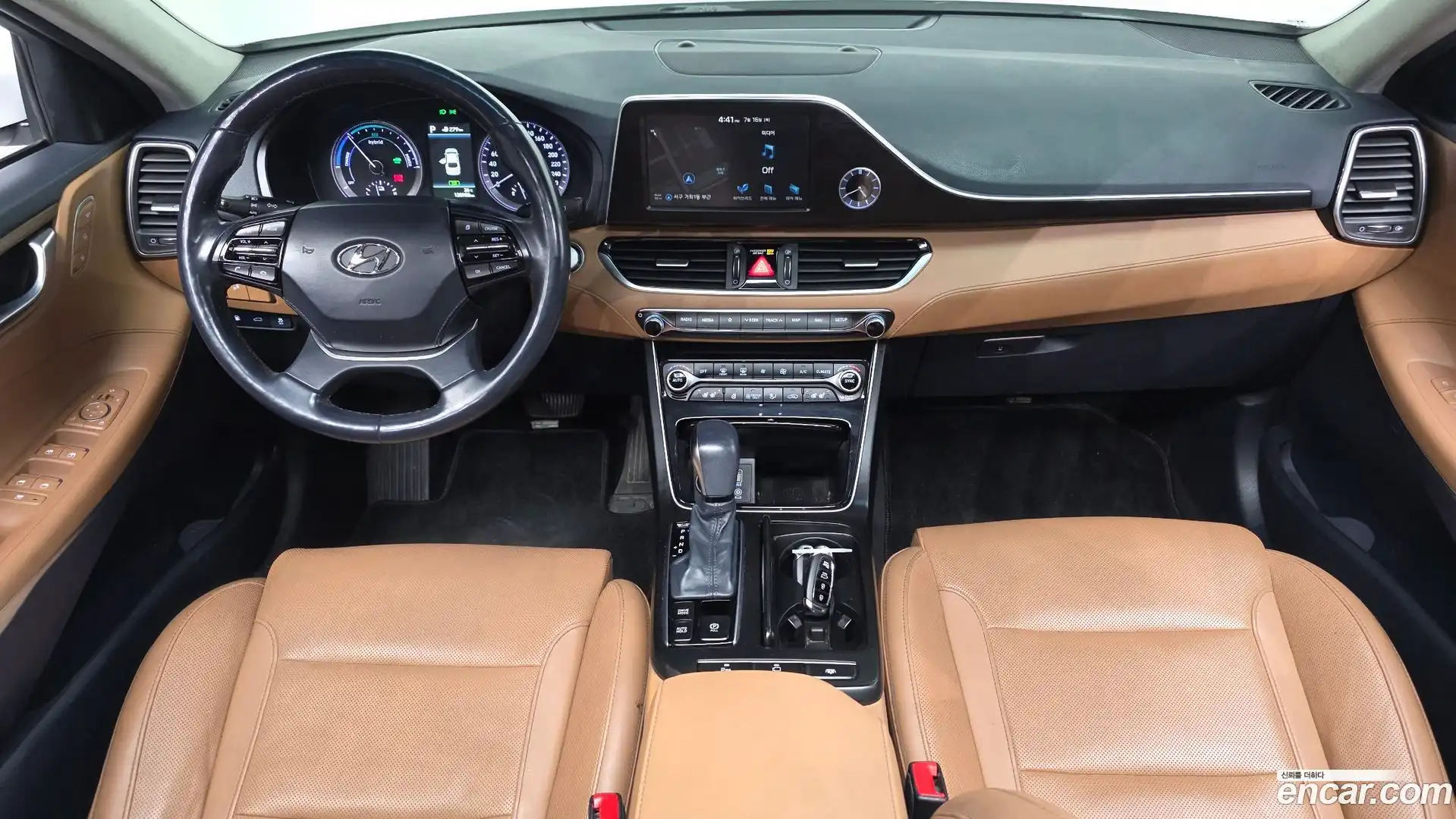 Grandeur Hyundai 2017.9-INNER-007