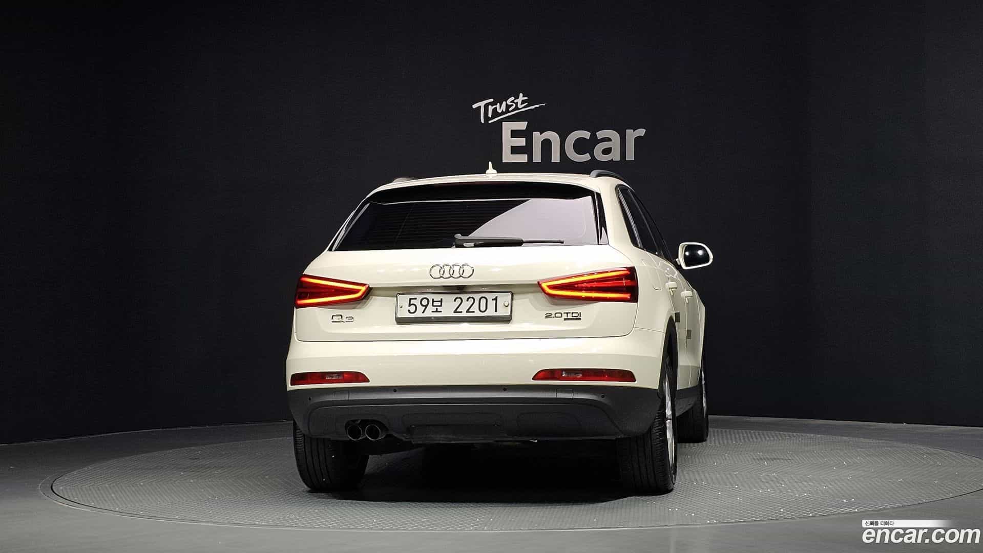 Q3 Audi 2014.6-OUTER-004
