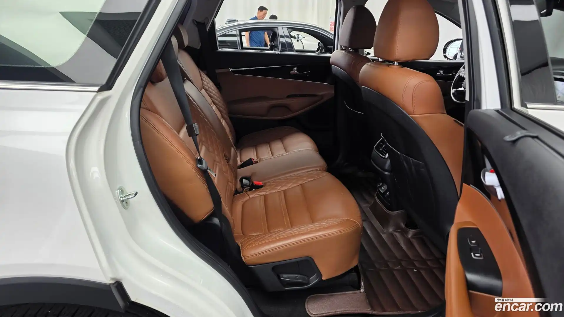 Sorento Kia 2019.5-OPTION-016