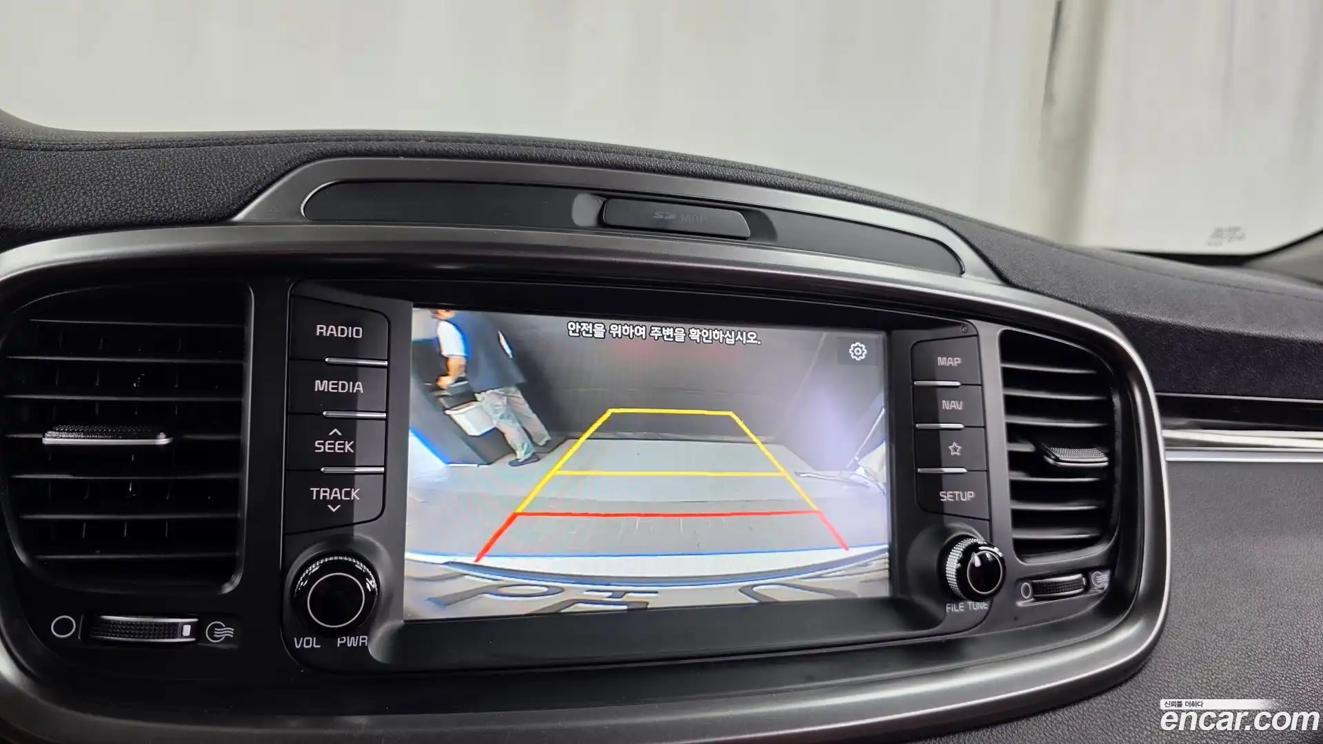 Sorento Kia 2019.5-OPTION-020