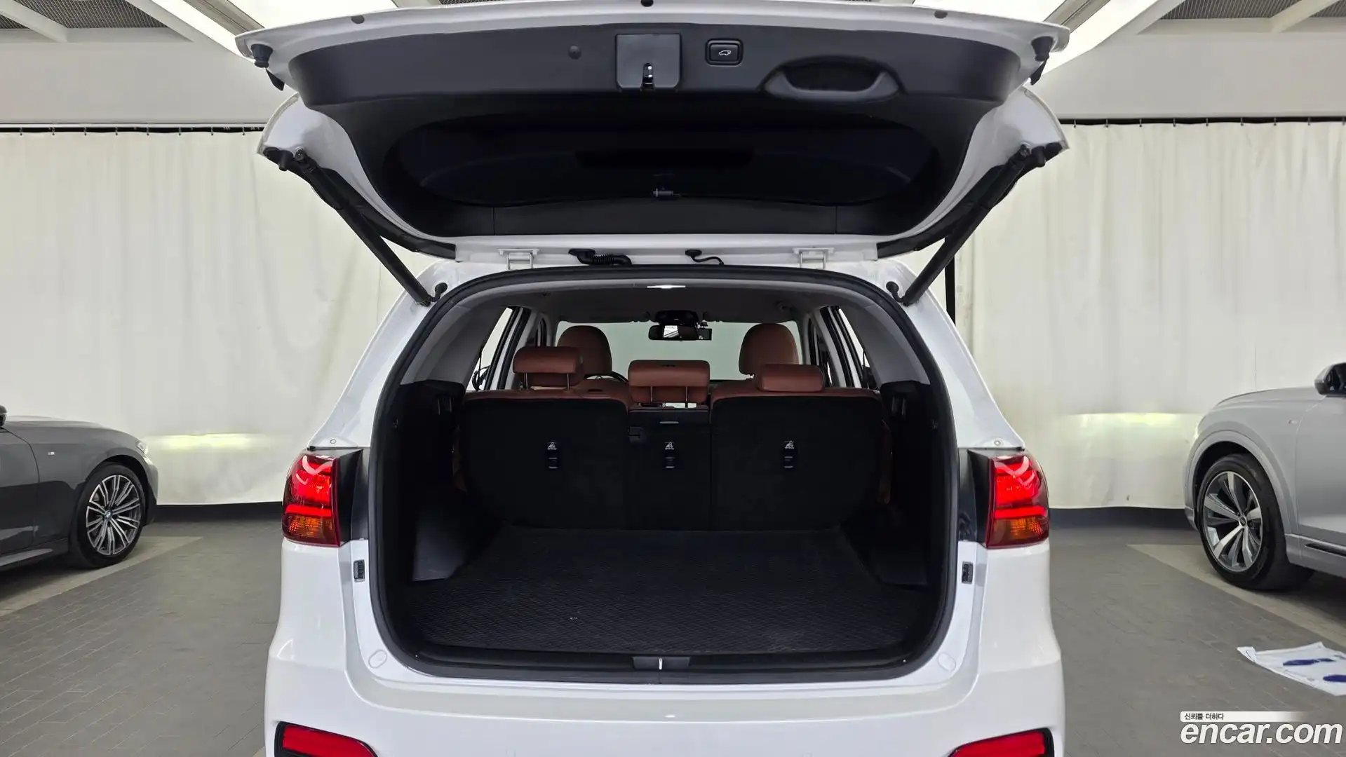Sorento Kia 2019.5-OPTION-024