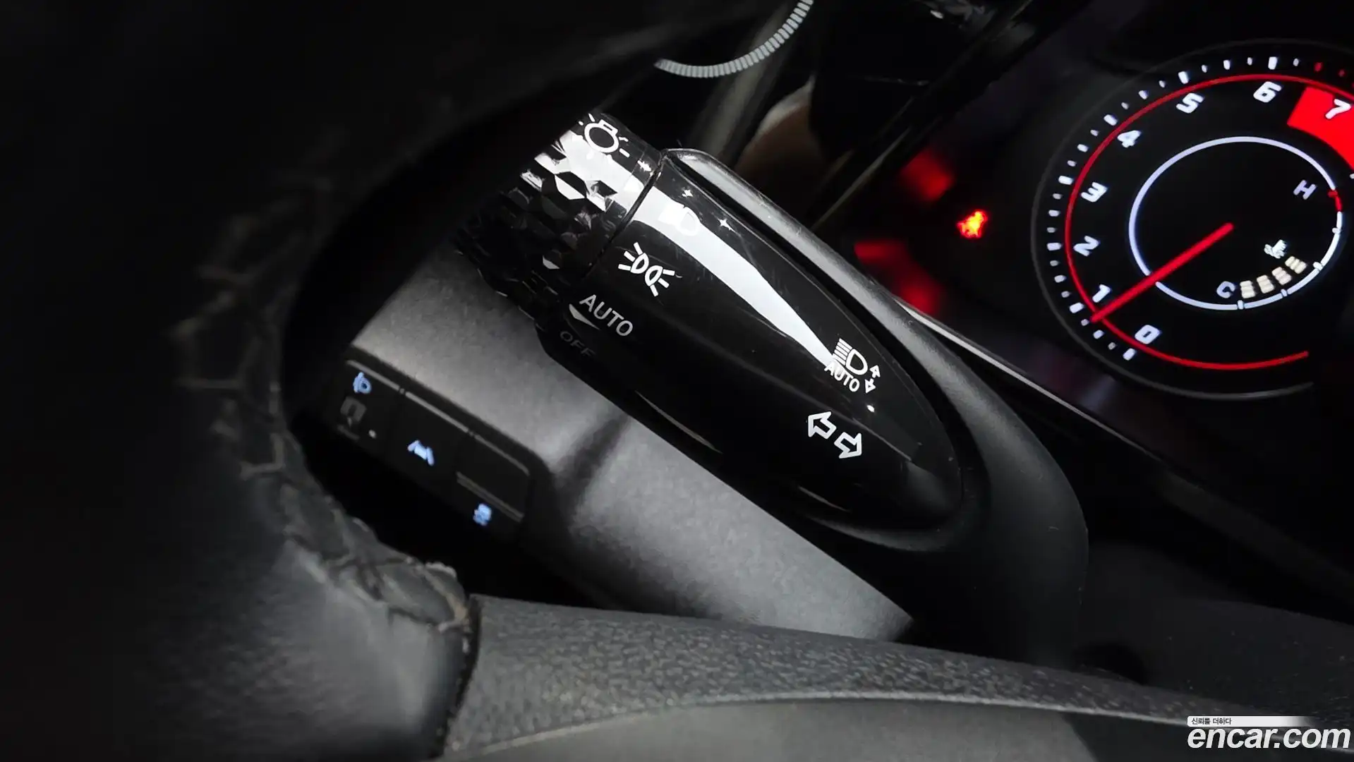 AVANTE Hyundai 2021.3-OPTION-022