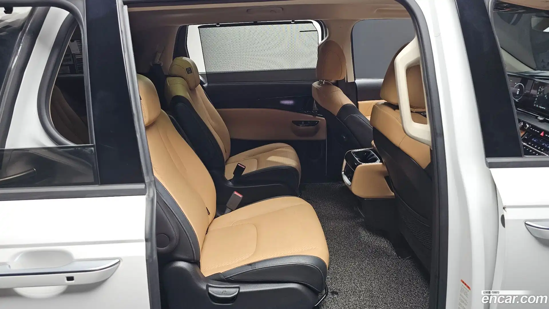 Canival Kia 2022.4-OPTION-015