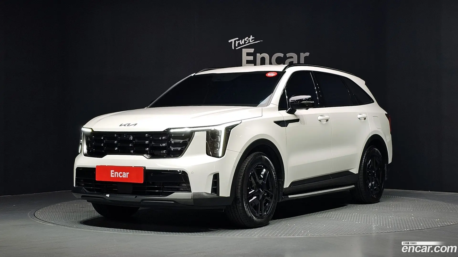 Main__Slider__Photo:Sorento Kia 2024.11-0