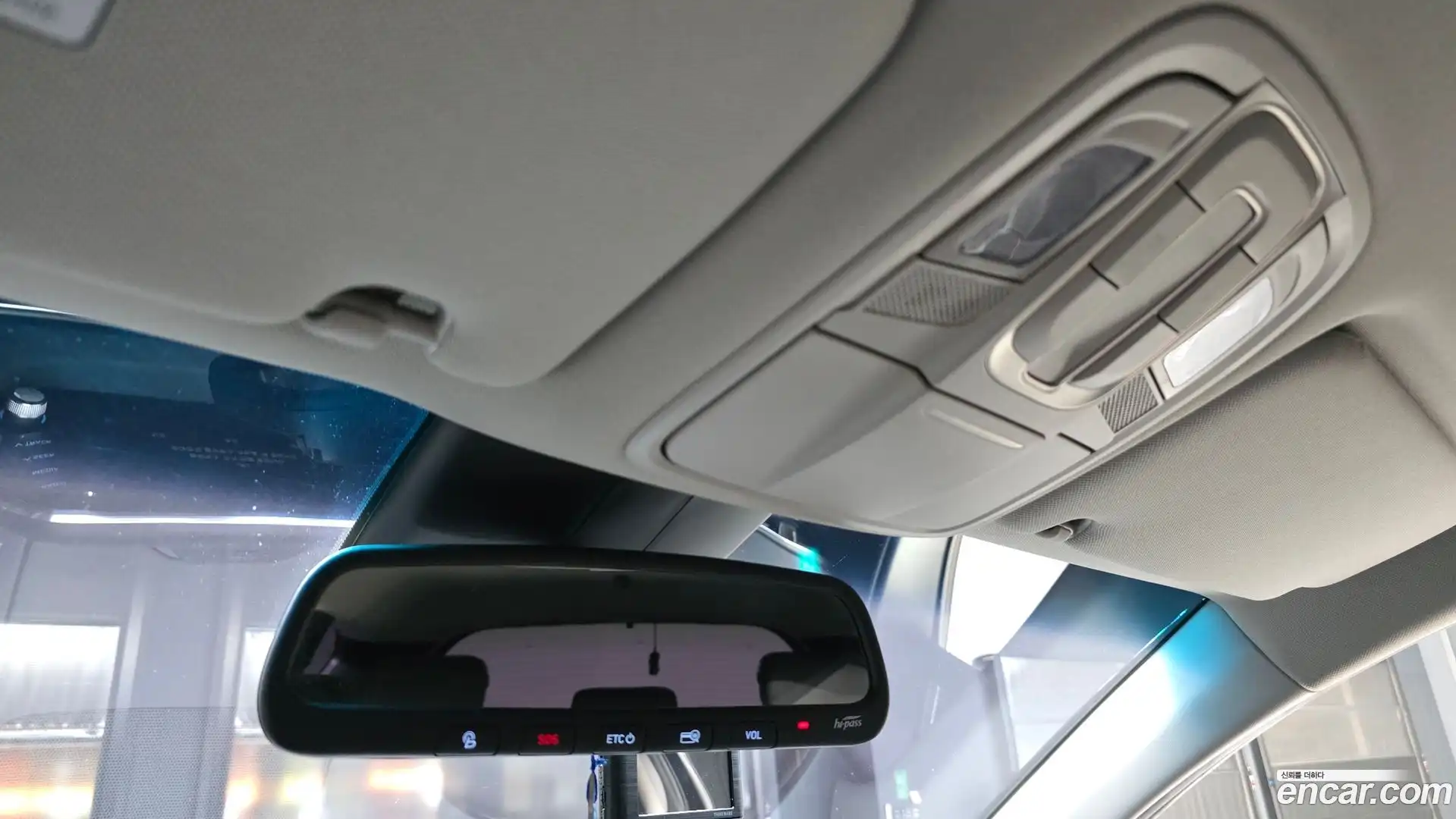 Santafe Hyundai 2019.0-OPTION-021
