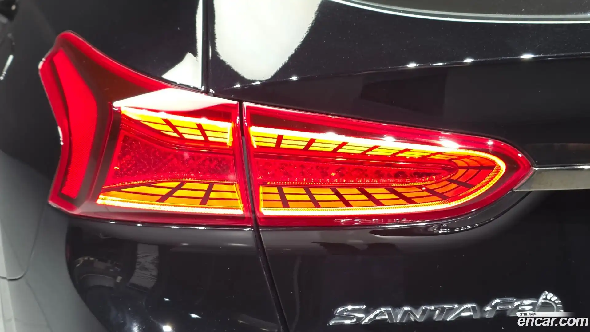 Santafe Hyundai 2019.0-OUTER-033