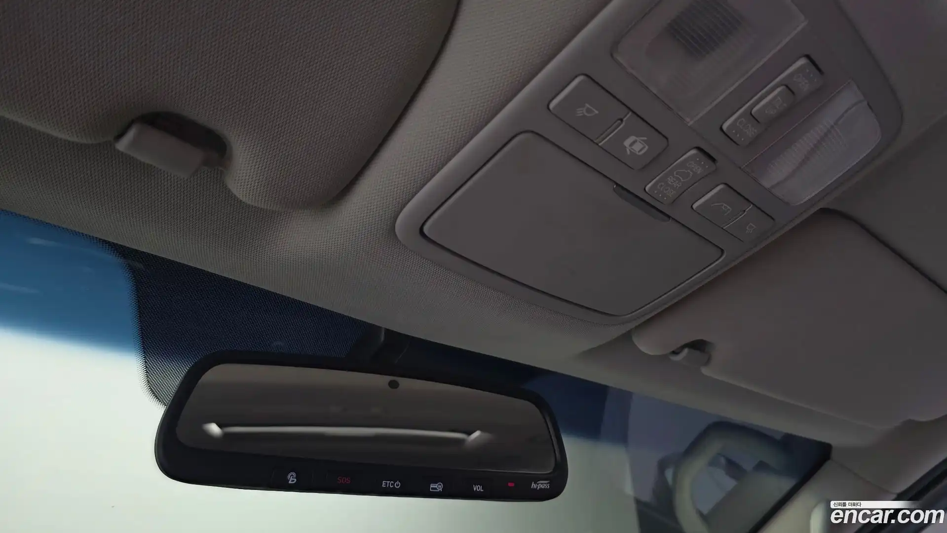 Starex Hyundai 2020.0-OPTION-022