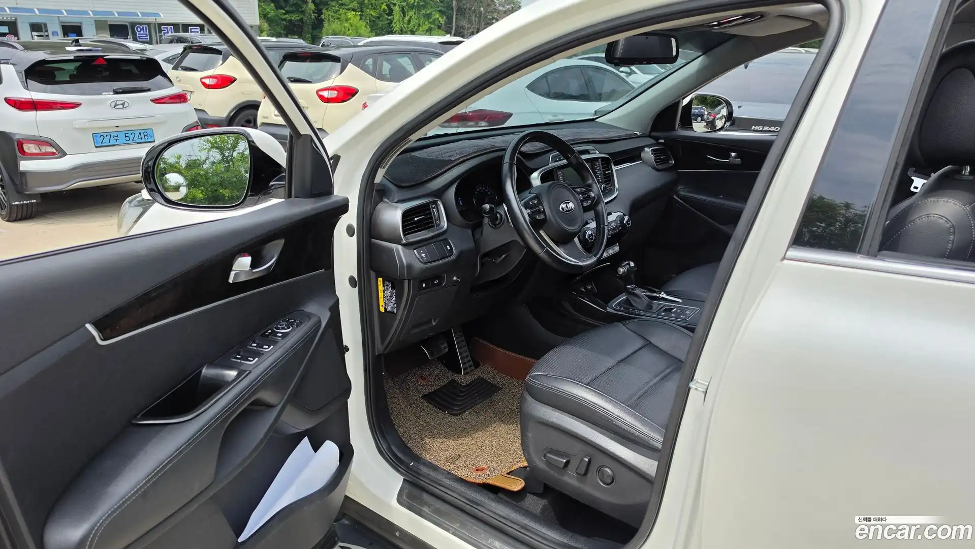 Sorento Kia 2016.8-INNER-010
