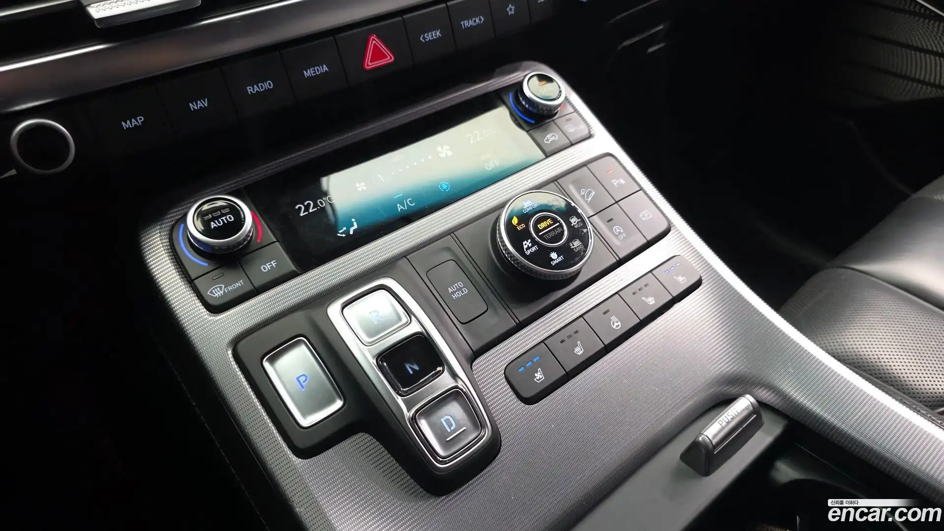 Palisade Hyundai 2023.9-INNER-009
