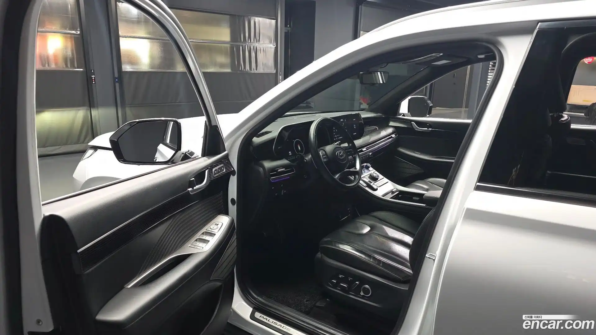 Palisade Hyundai 2023.9-INNER-010