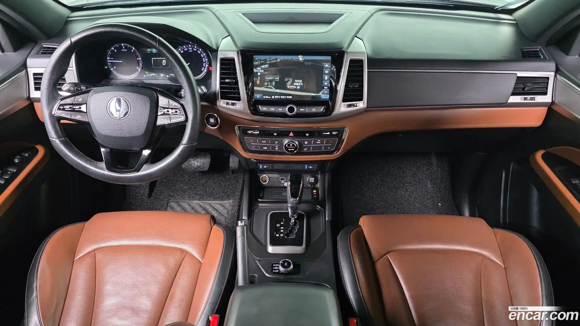 Rexton KG Mobility 2018.11-INNER-007