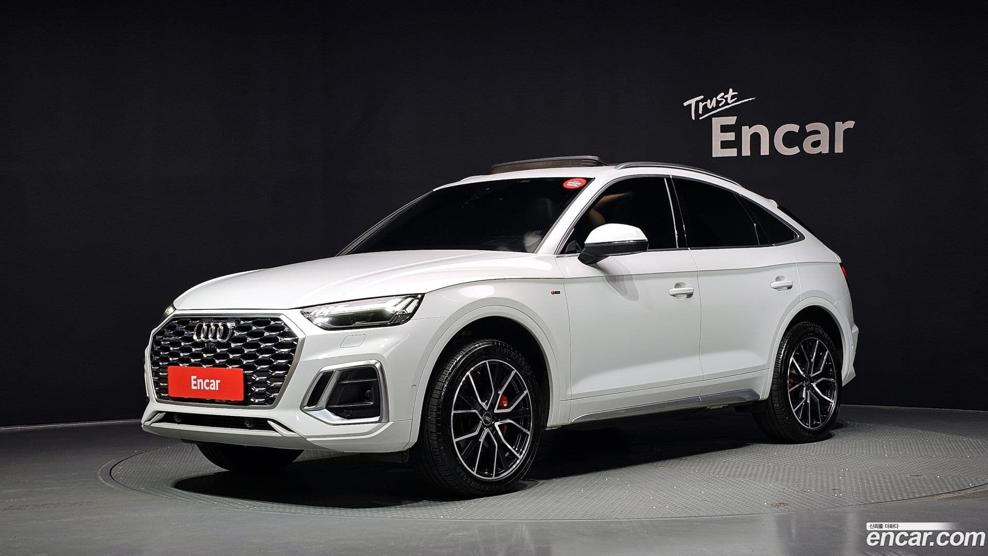 Main__Slider__Photo:Q5 Audi 2022.6-0