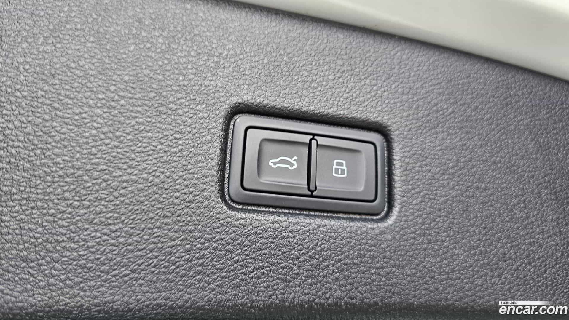 Q5 Audi 2022.6-OPTION-045