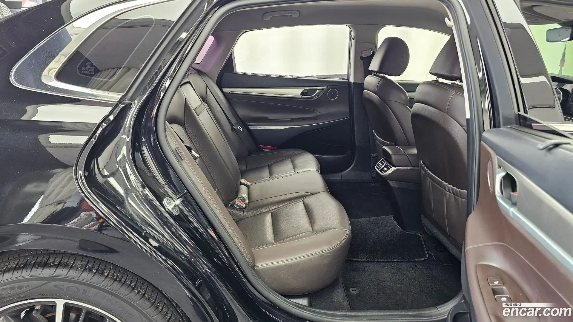 Grandeur Hyundai 2020.5-OPTION-015