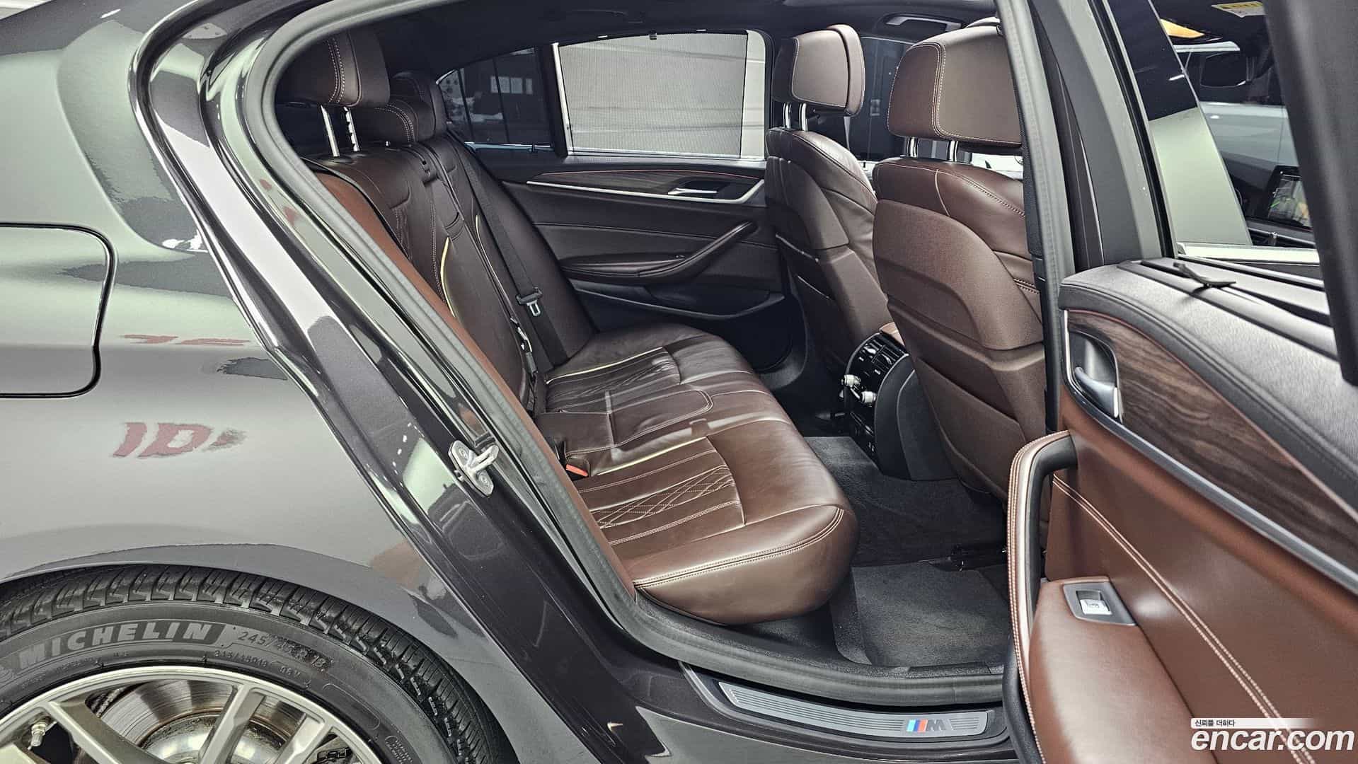 5-Series BMW 2020.0-OPTION-016