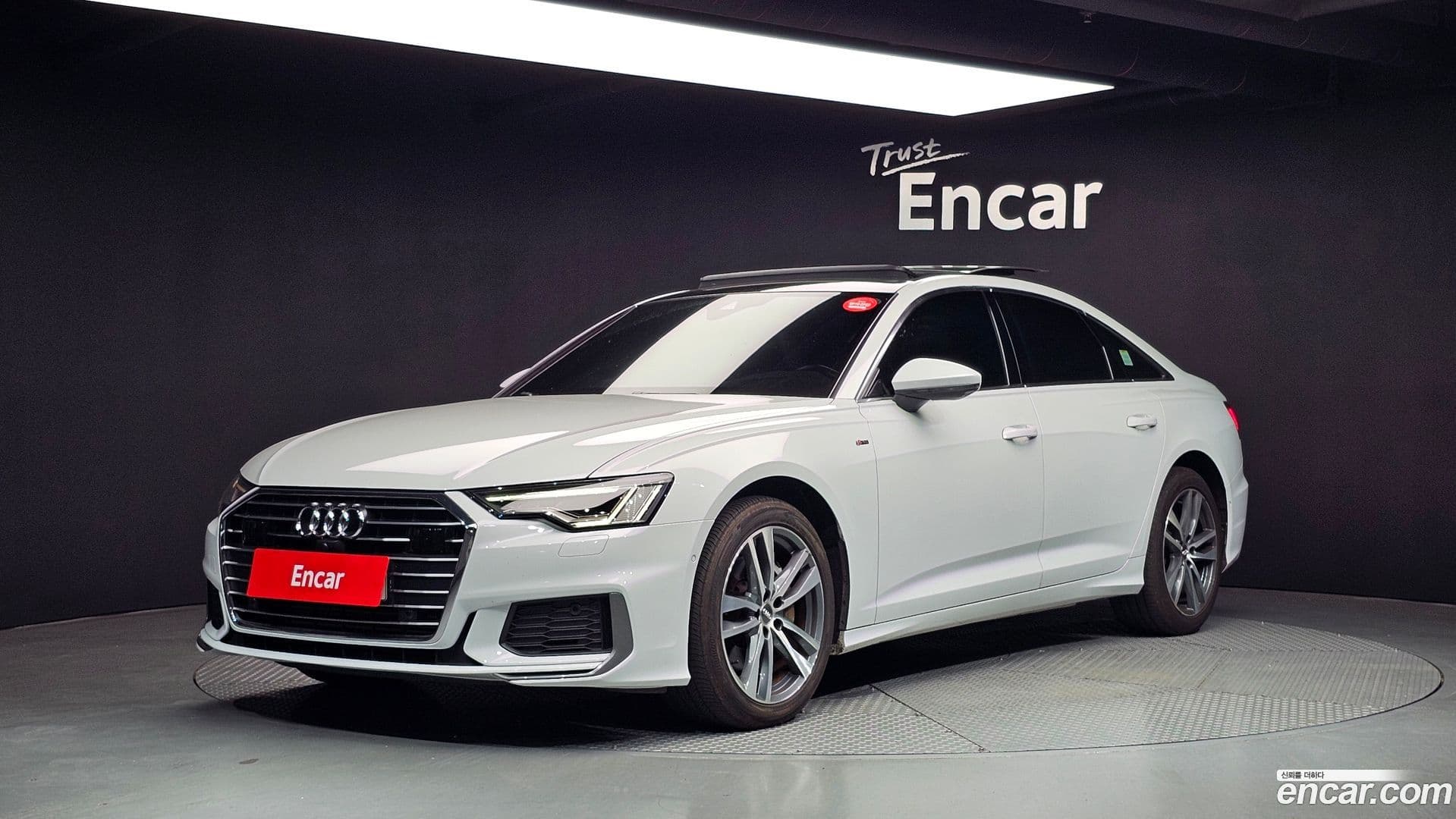 Main__Slider__Photo:A6 Audi 2020.9-0