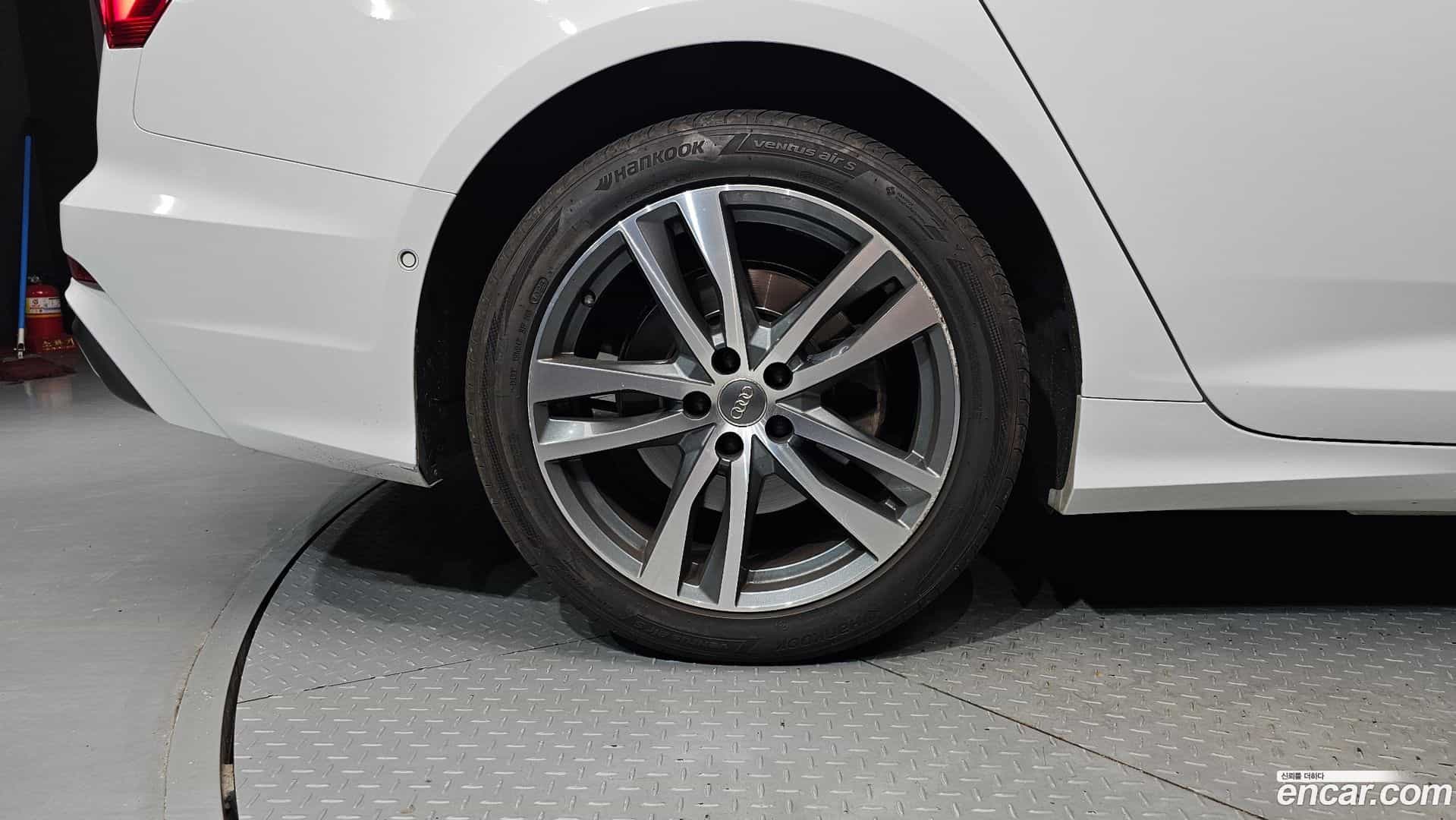 A6 Audi 2020.9-OUTER-005