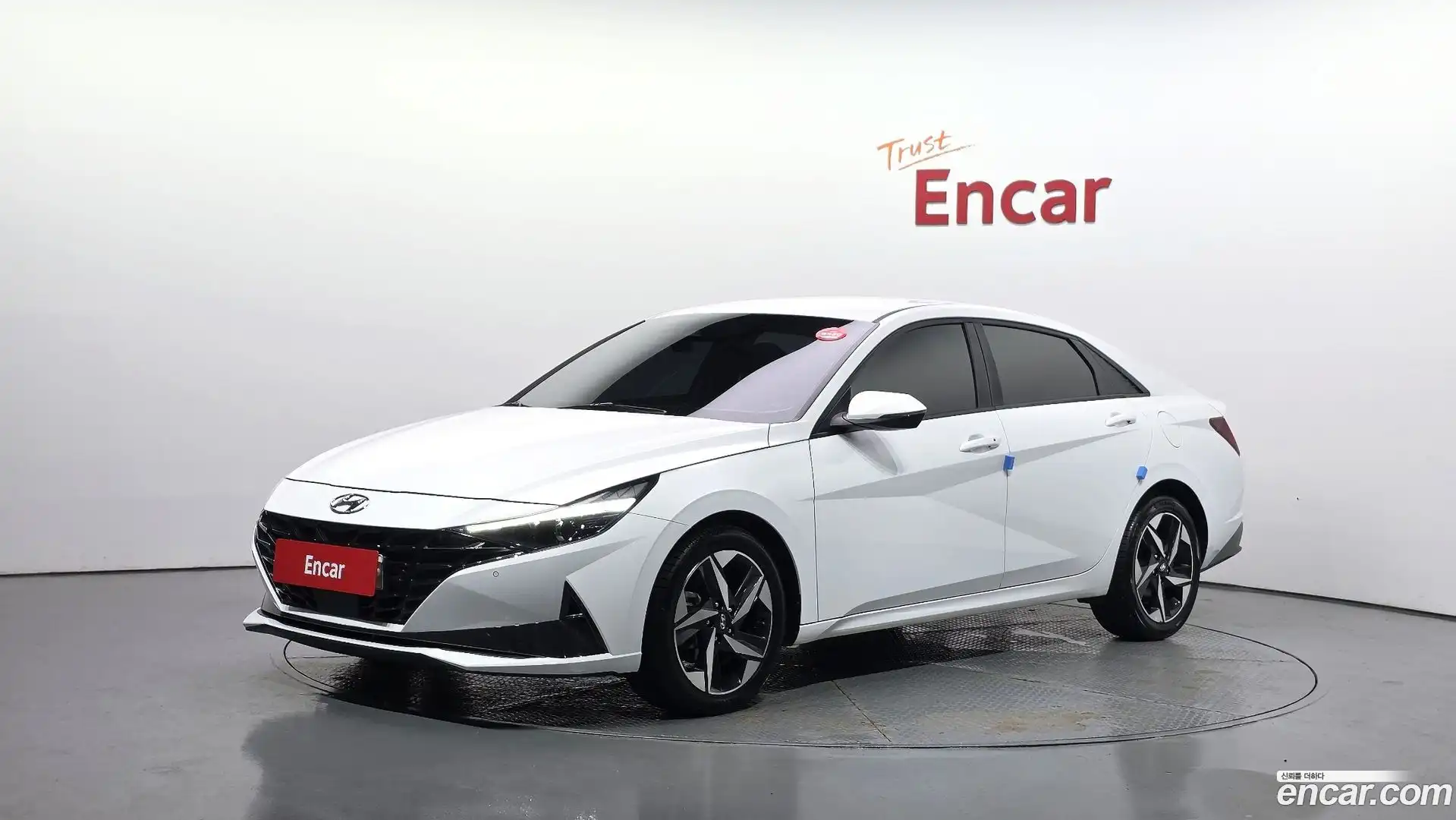 AVANTE Hyundai 2022.4-OUTER-001