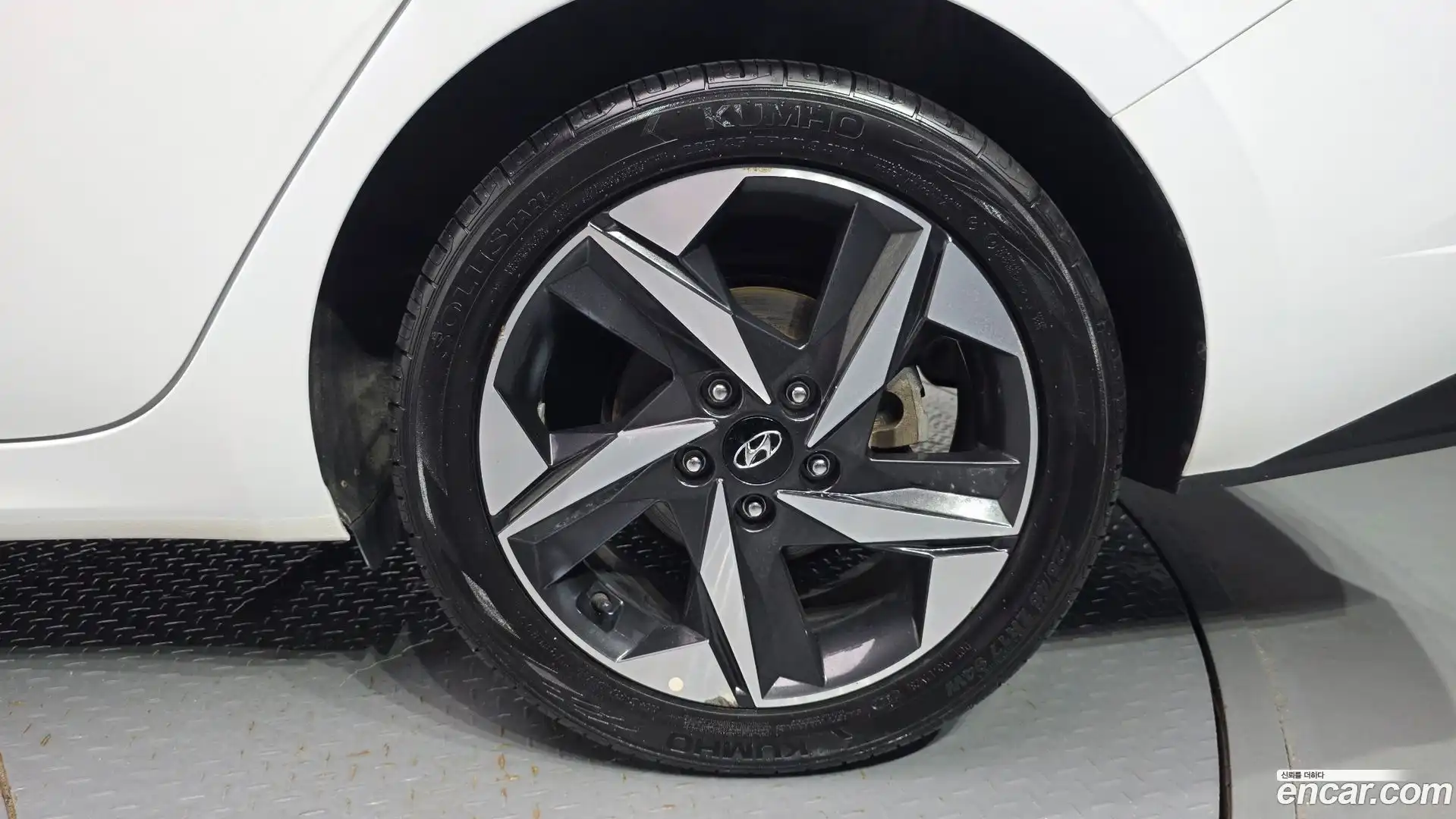 AVANTE Hyundai 2022.4-OUTER-031