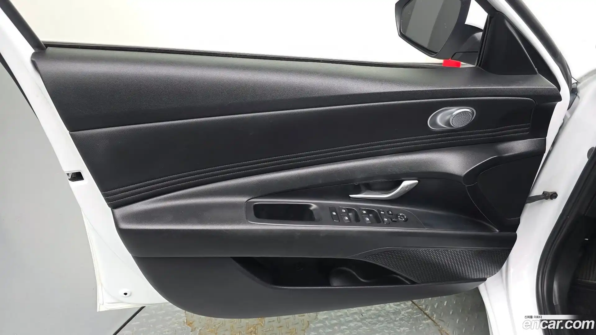 AVANTE Hyundai 2022.4-INNER-034