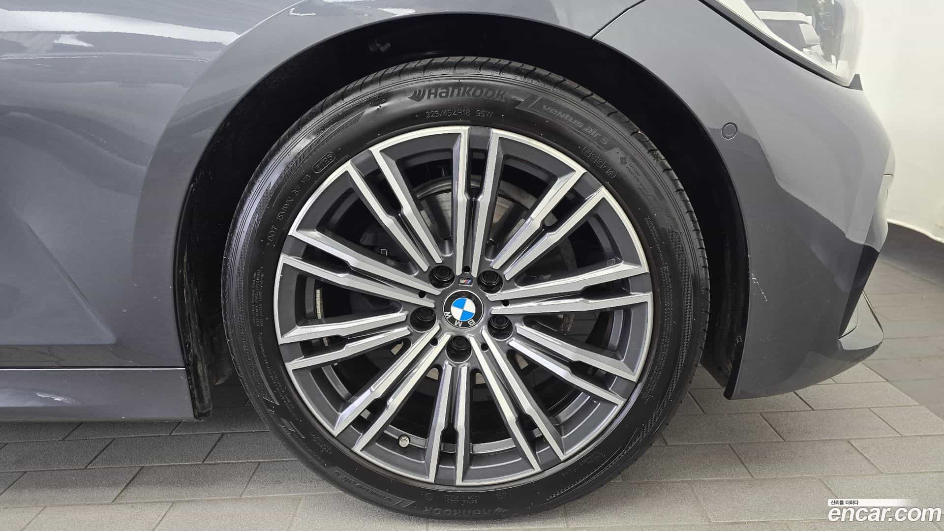 3-Series BMW 2021.6-OUTER-031