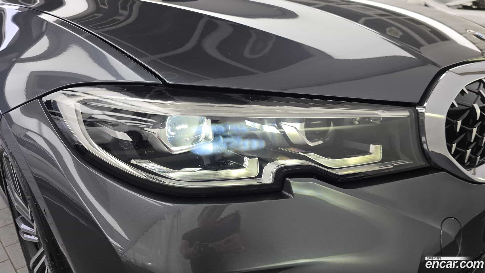 3-Series BMW 2021.6-OUTER-032