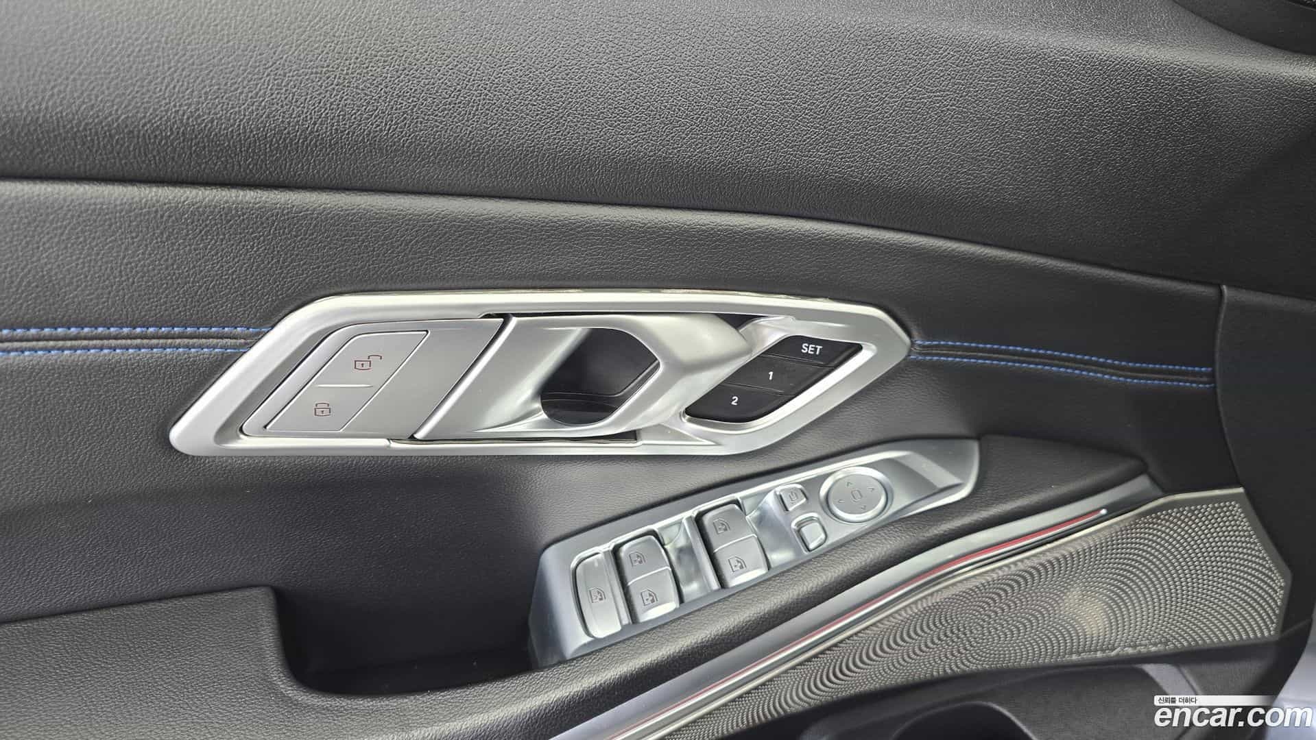 3-Series BMW 2021.6-OPTION-040