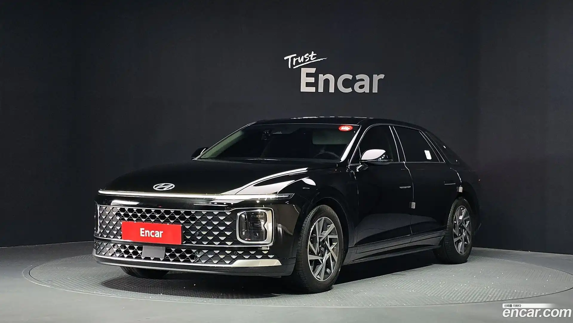 Grandeur Hyundai 2023.5-OUTER-001
