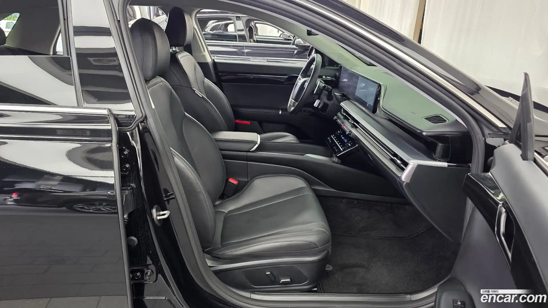 Grandeur Hyundai 2023.5-OPTION-015