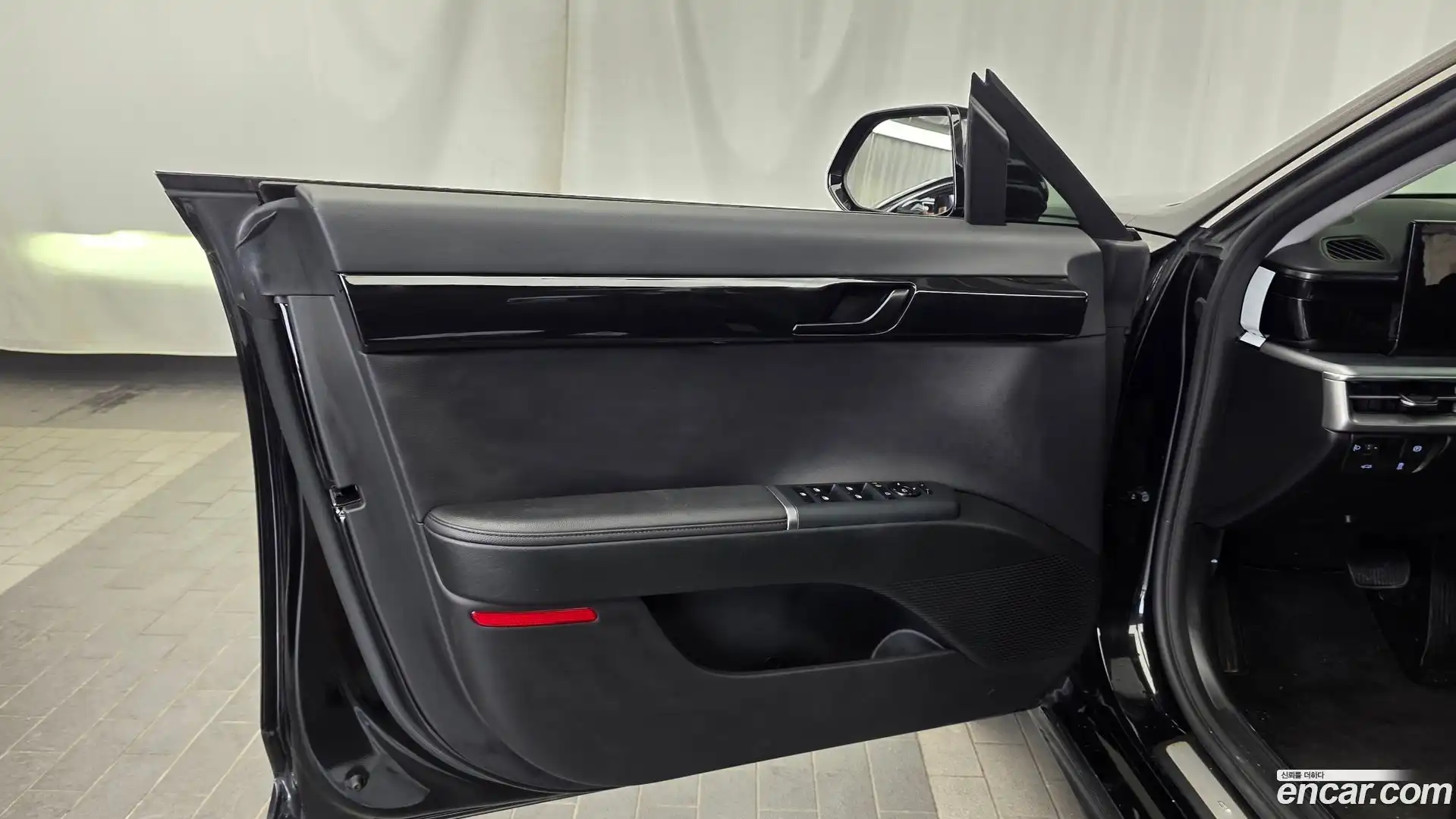 Grandeur Hyundai 2023.5-INNER-034
