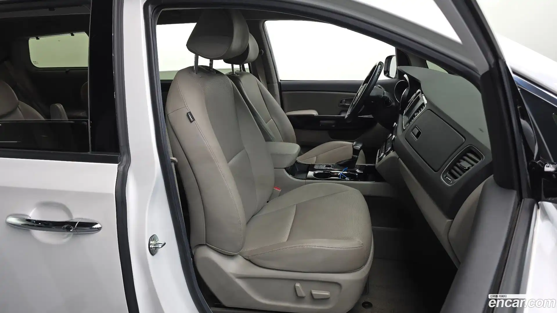 Canival Kia 2020.3-INNER-036